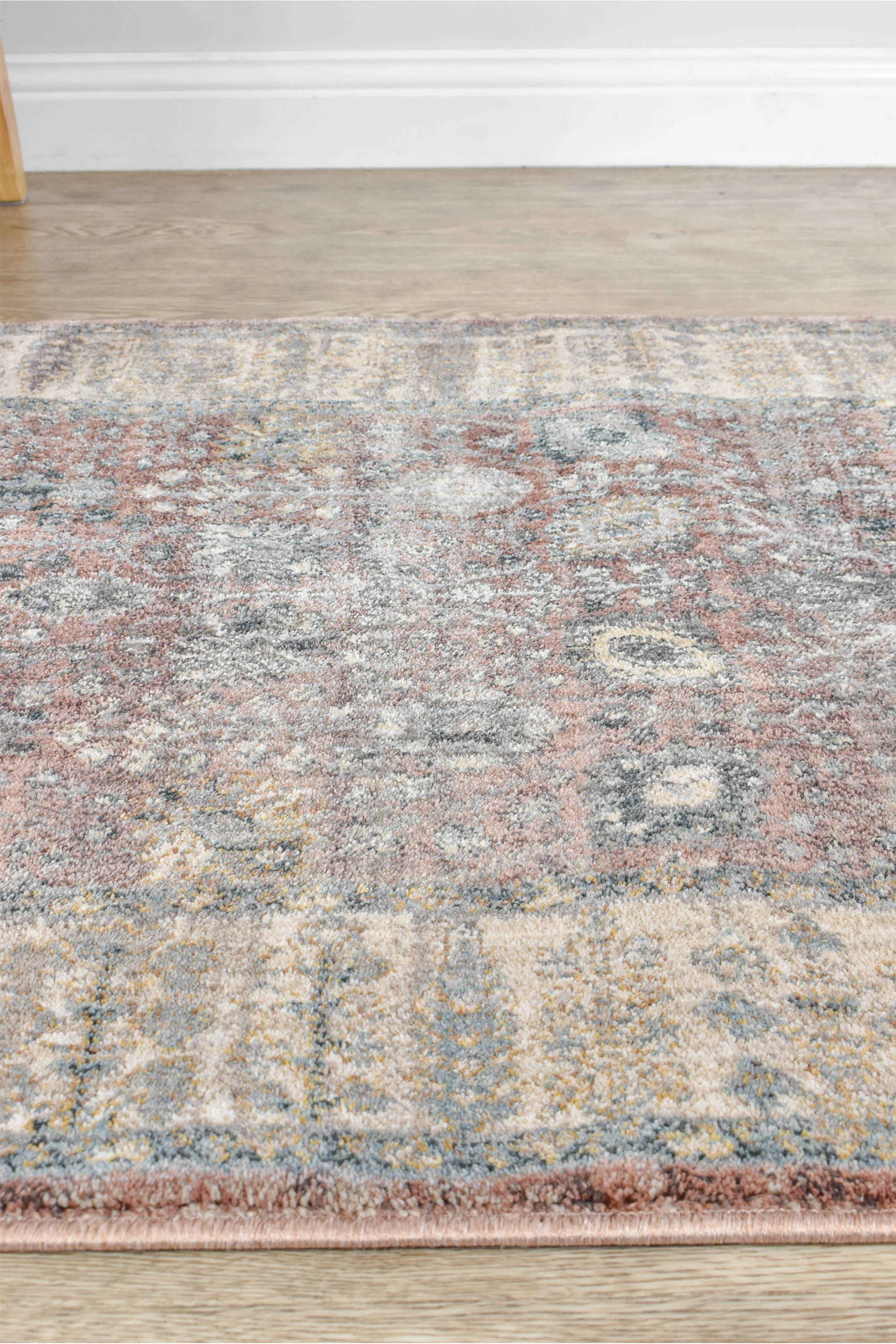 Novara 0B568A Rose Balm - Unique Decorative Rug